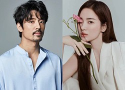 2 năm ly hôn Song Joong Ki, Song Hye Kyo lần đầu công khai khoe quà của 1 nam tài tử đình đám, có ẩn tình gì không đây?