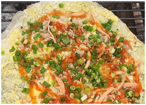 Bánh tráng nướng - "Pizza đường phố" Sài Gòn