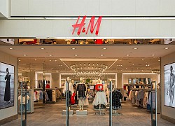 Cộng đồng mạng Việt phản ứng dữ dội, hashtag "tẩy chay H&M" bất ngờ lên top trên nhiều mạng xã hội