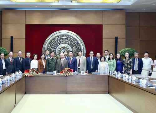 Đoàn đại biểu Quốc hội Hà Nội chúc mừng Chủ tịch nước Nguyễn Phú Trọng hoàn thành xuất sắc nhiệm vụ nhiệm kỳ 2016-2021
