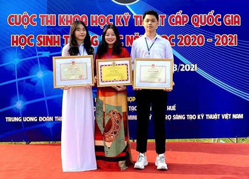 Dự án "Khó khăn tâm lý trong học tập trực tuyến" được chọn dự thi KHKT quốc tế