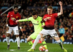 Hiểu lầm khiến McTominay suýt không được Messi đổi áo