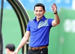 Kiatisak: 'Chơi bóng đẹp, còn phải biết thắng nữa!'