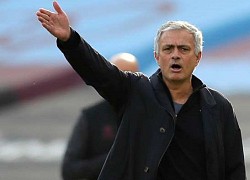 Liên tục bị học trò "đâm sau lưng", HLV Mourinho quyết tìm ra kẻ phản bội