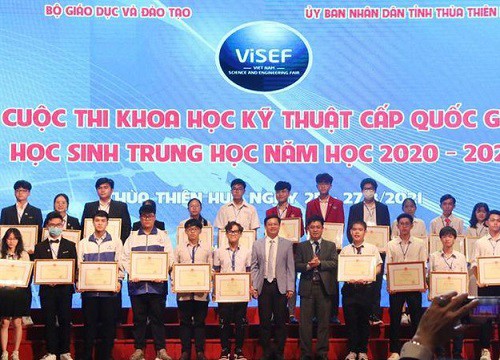 Nghiên cứu khoa học của học sinh tầm vóc thật hay bị thổi phồng?