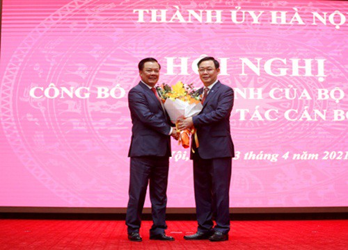 Tân Bí thư Thành ủy Hà Nội Đinh Tiến Dũng hứa "nỗ lực hết mình"