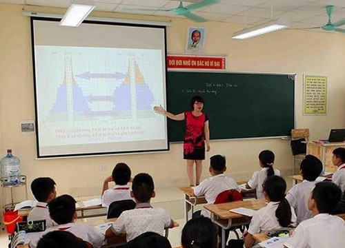 Có địa phương quên luân chuyển, để tình trạng "hiệu trưởng suốt đời"