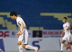 Công Phượng mất oan bàn thắng, biểu cảm lạ khi đá penalty