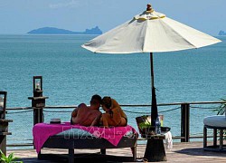 Du khách nước ngoài quan tâm đến đảo Phuket của Thái Lan