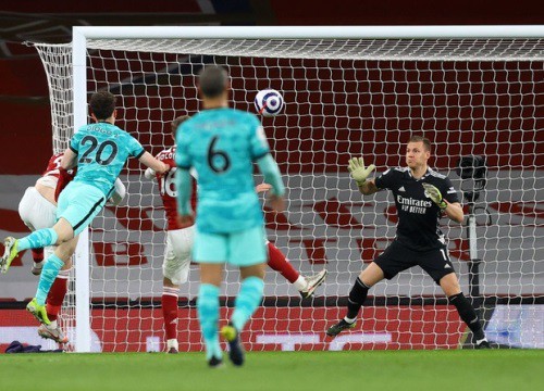 Liverpool thắng thuyết phục Arsenal