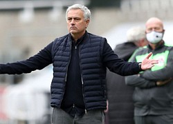 Mourinho đổ lỗi cho học trò sau trận hòa Newcastle