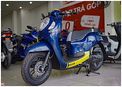 Mua xe ga nhỏ gọn chạy phố - chọn Honda Scoopy hay Yamaha Janus?