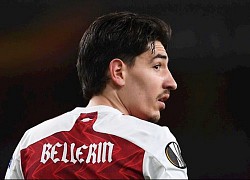 Bellerin than trời về thói quen "tự bắn vào chân" của Arsenal