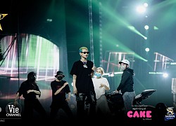 Binz bảnh bao bên vũ công, 16 Typh 'phóng' mô-tô ở concert 'Rap Việt'