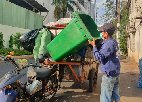 Đến lúc "khai tử" xe thu gom rác tự chế