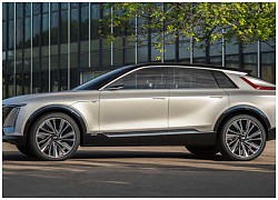 Lộ diện Cadillac Lyriq phiên bản cận hoàn thiện cạnh tranh Porsche Macan, Mercedes EQC và Audi E-Tron