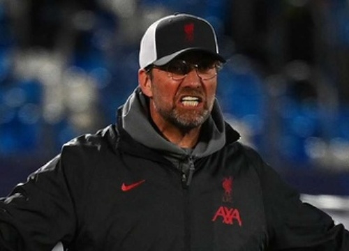 Klopp giẫm lên vết xe đổ của chính mình