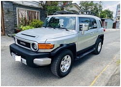 Sau 14 năm sử dụng, Toyota FJ Cruiser 2007 bán đắt hơn Hyundai Santafe 2021