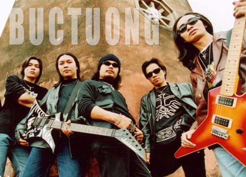 Guitarist Trần Tuấn Hùng: Khi Bức Tường khát khao được trở nên lớn lao