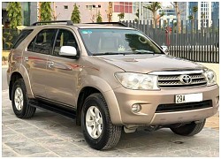 Toyota Fortuner 10 năm tuổi nhập từ Thái Lan cho người 'sính ngoại'