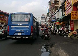 Xôn xao chuyện nữ nhân viên xe buýt không cho người khuyết tật lên xe, còn quát lớn: 'Tôi không đỡ được'