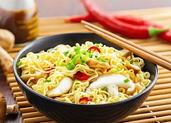 Ăn mì tôm mỗi ngày, cơ thể bạn sẽ như nào?