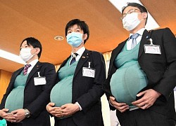 Ba ông nghị Nhật đeo bụng bầu hơn 7 kg