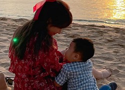 Con trai Hoà Minzy mới 1 tuổi rưỡi đã biết hát song ca với bố đại gia, đến mẹ là ca sĩ nổi tiếng cũng phải thốt lên điều này