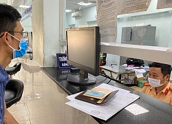 CSGT TP Hồ Chí Minh làm việc ngày thứ 7 và chủ nhật để cấp biển số vàng