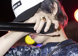 Jack khóc đón tuổi 24