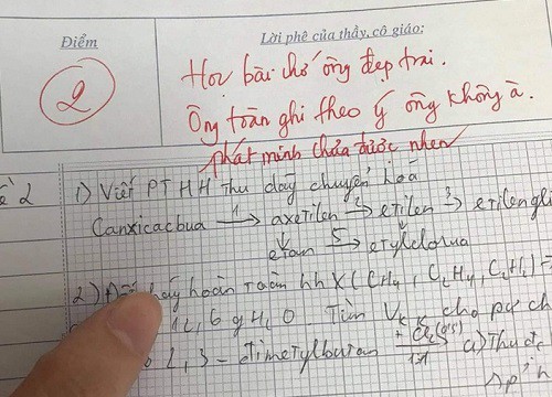 Nam sinh "khoe" bài kiểm tra Hóa bị điểm 2, dân tình chỉ mãi chú ý lời phê bá đạo của giáo viên