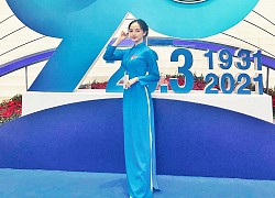Ngẩn ngơ trước vẻ ngây thơ của nữ sinh 19 tuổi trong màu áo Đoàn