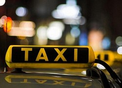 Nhờ linh tính mách bảo, tài xế taxi cứu được hành khách nghĩ quẩn