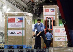 Tổng thống Philippines &#8216;tiến thoái lưỡng nan&#8217; trong quan hệ với Trung Quốc