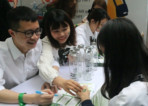 Tuyển sinh đại học 2021: Trường đại học Y tế công cộng xét học bạ từ 15.4