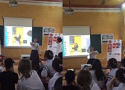 Video: Cô giáo trẻ trổ tài nhảy điêu luyện khiến cả lớp reo hò thích thú