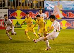 HA Gia Lai thắng nhờ penalty gây tranh cãi, Ban trọng tài nói gì?