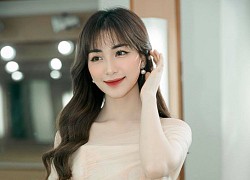 Hòa Minzy khoe style mới, xế hộp 5 tỷ còn không hot bằng body mẹ bỉm