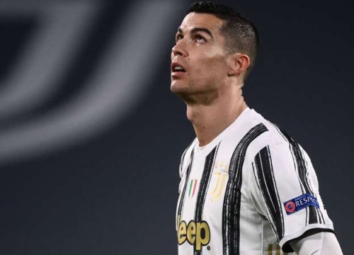 Ronaldo bị cựu tiền vệ Juventus chỉ trích