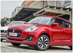 Suzuki Swift &#8220;đội sổ&#8221; top xe bán ế tháng 3