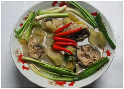 Say lòng canh cá leo chua