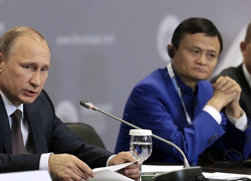 Jack Ma xuất hiện cùng Putin sau án phạt Alibaba