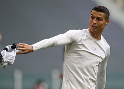 Luca Toni chỉ trích Ronaldo