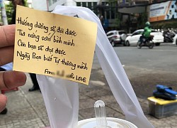 Mỗi ly cà phê là một lời chúc viết tay làm dân tình xuýt xoa