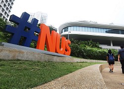 Nam sinh Singapore bị đuổi học vì quay lén bạn nữ