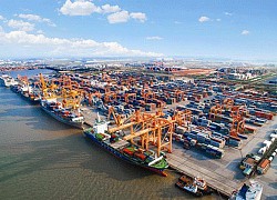 4 tháng năm 2021, hàng container qua cảng biển Việt Nam tăng 18%