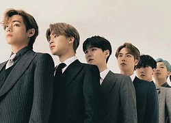 BTS tự khui ảnh hồi đi học trong concert: Ai rồi cũng dậy thì thành công, riêng V và Jungkook đúng là &#8220;siêu visual&#8221; ngay từ bé