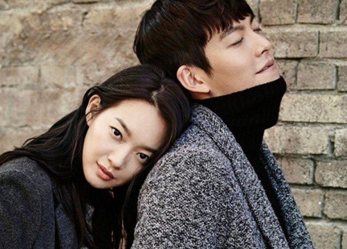 Cặp đôi sắp cưới Kim Woo Bin - Shin Min Ah được mời làm chung phim, netizen nức nở "nhưng không đóng một đôi à?"