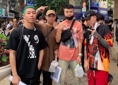 Dàn thí sinh Rap Việt mùa 1 tại casting Rap Việt miền Bắc: Kẻ đến tranh tài, người đi cổ vũ hội anh em