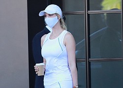 Ivanka Trump: Vẻ đẹp sáng bừng sân golf